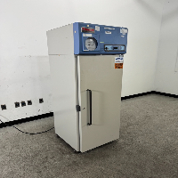 Thermo Scientific Revco Lab Refrigerator image 0